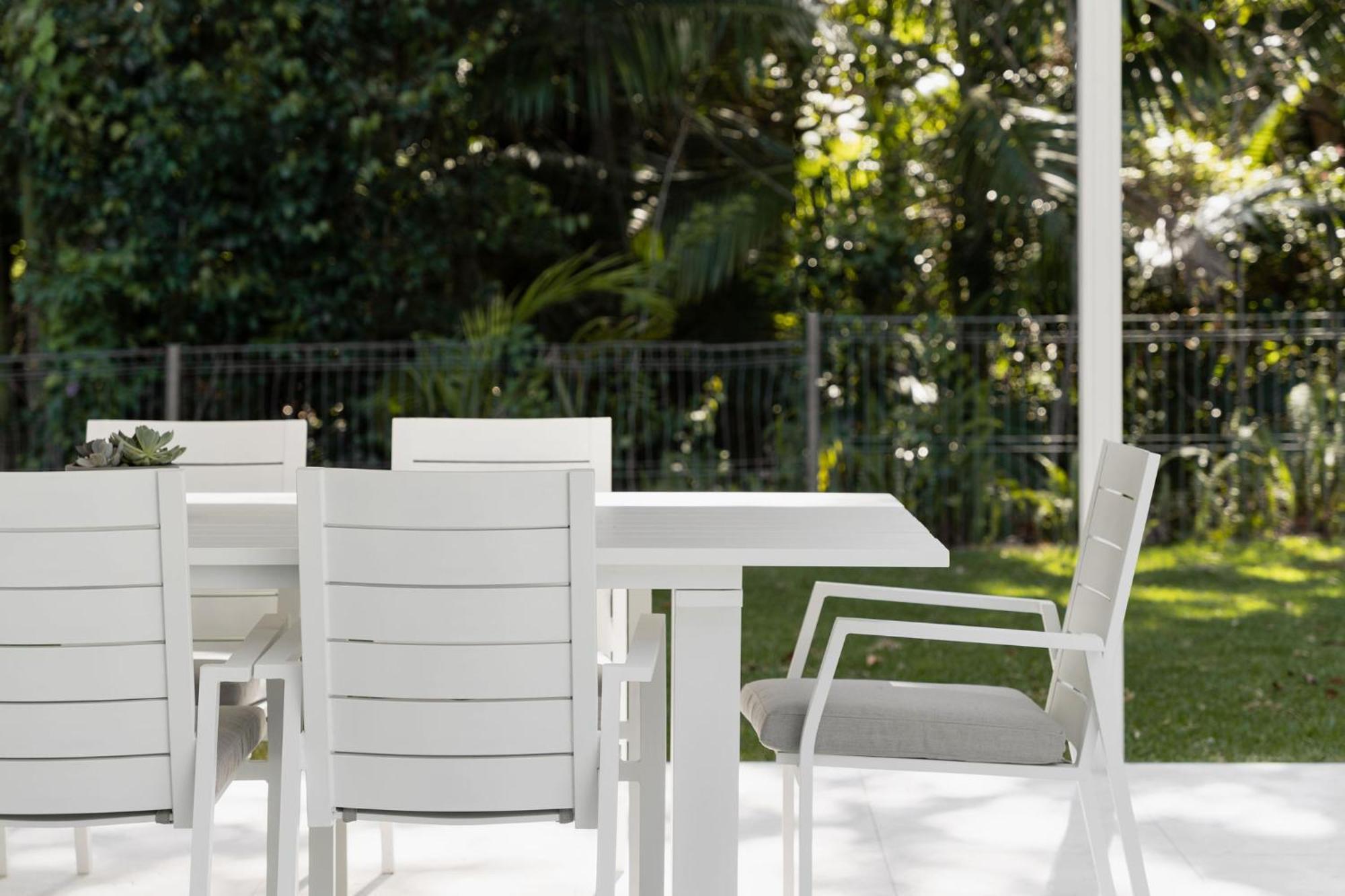 Amiri On Holbrook - Pet Friendly Hotel Yaroomba Exterior photo